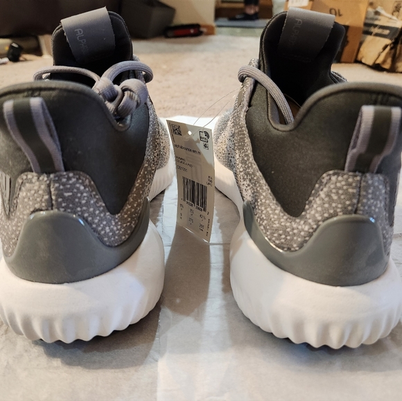 Adidas alphabounce - Picture 4 of 4